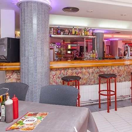 Sant Antoni de Portmany Apartamentos Puet מראה חיצוני תמונה