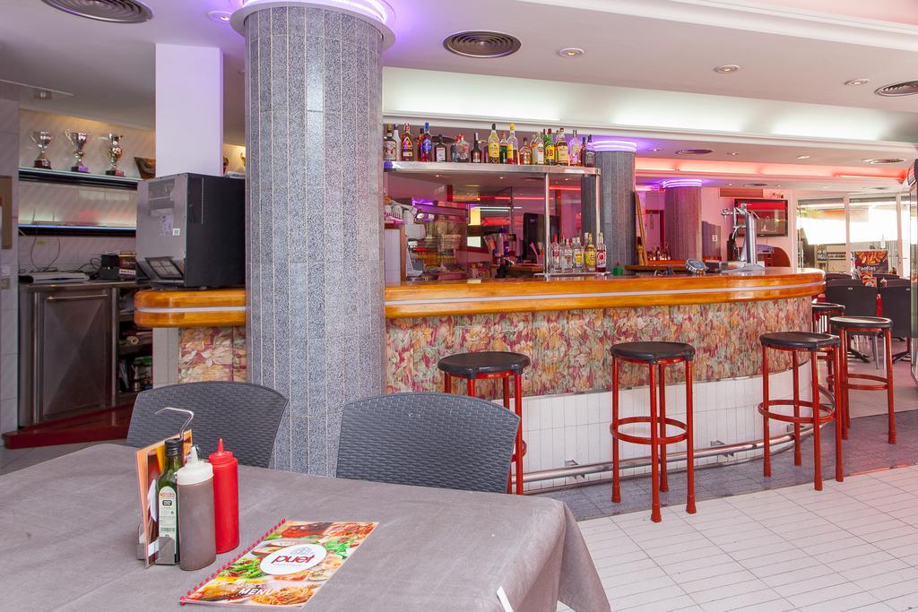 Sant Antoni de Portmany Apartamentos Puet מראה חיצוני תמונה