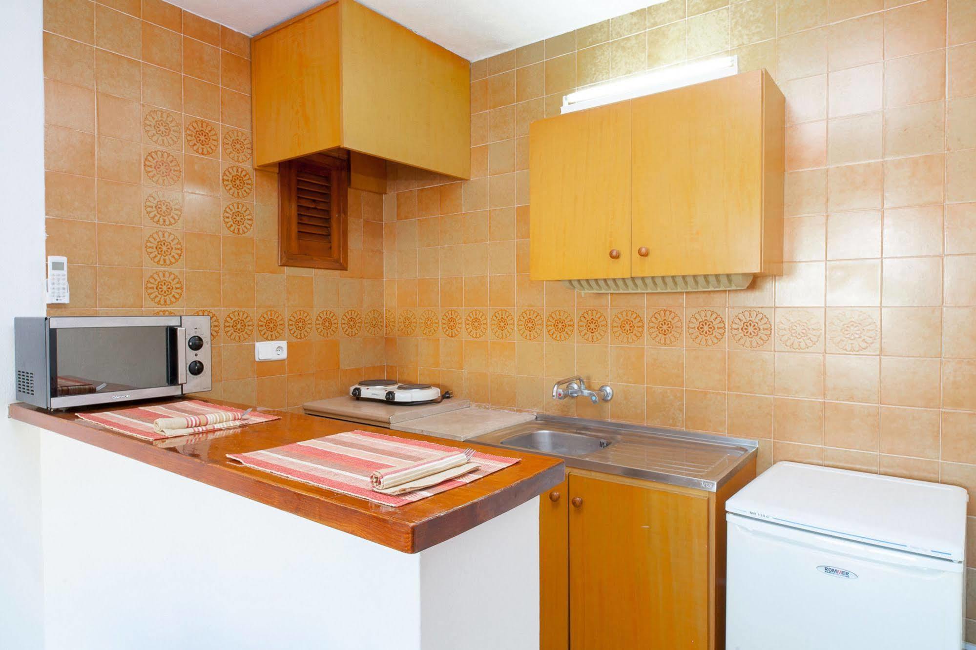 Sant Antoni de Portmany Apartamentos Puet מראה חיצוני תמונה